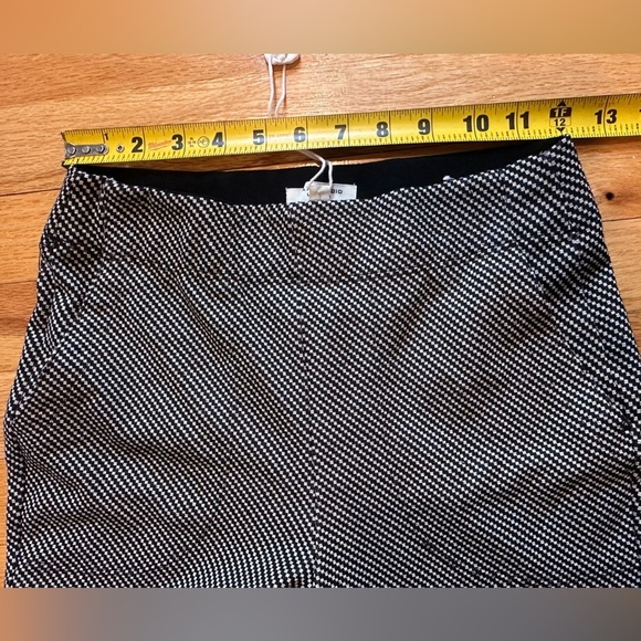 Max Studio Stretchy Bootcut Full Length Pants Black & White size XS - Picture 4 of 6